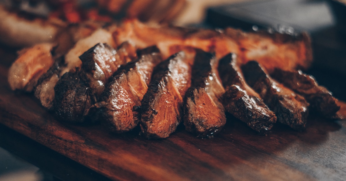 Côte de Bœuf au Barbecue : Cuisson Parfaite Étape par Étape